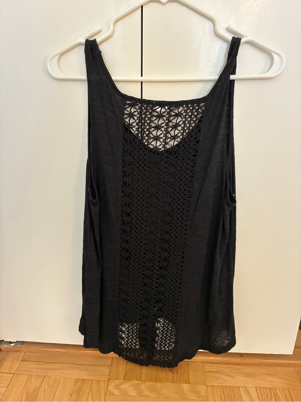 Tobi Black Lace Detail Tank Top - Picture 3 of 6